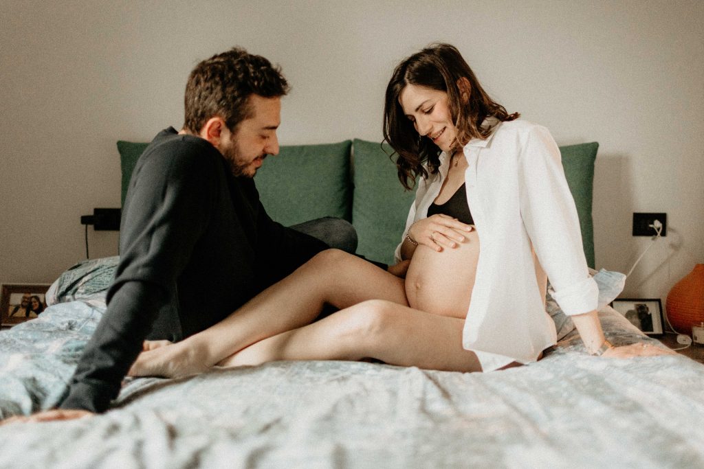 SERVIZI FOTOGRAFICI GRAVIDANZA EMOZIONALI